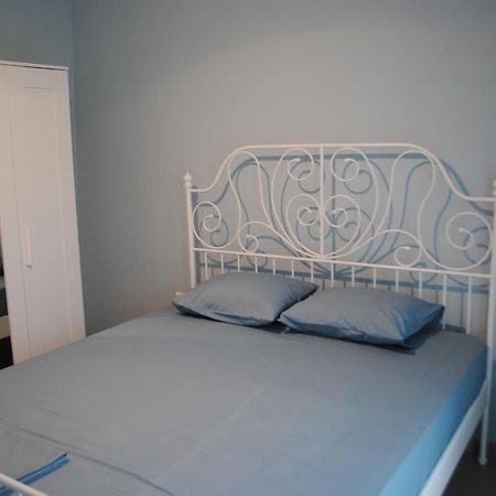Sea Breeze Apartment Nea Iraklitsa Luaran gambar