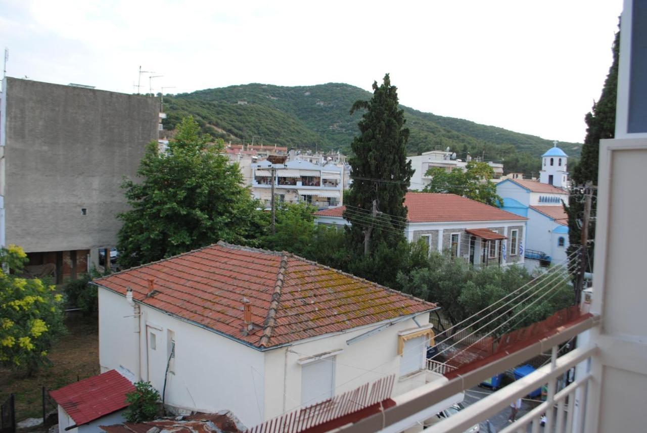 Sea Breeze Apartment Nea Iraklitsa Luaran gambar